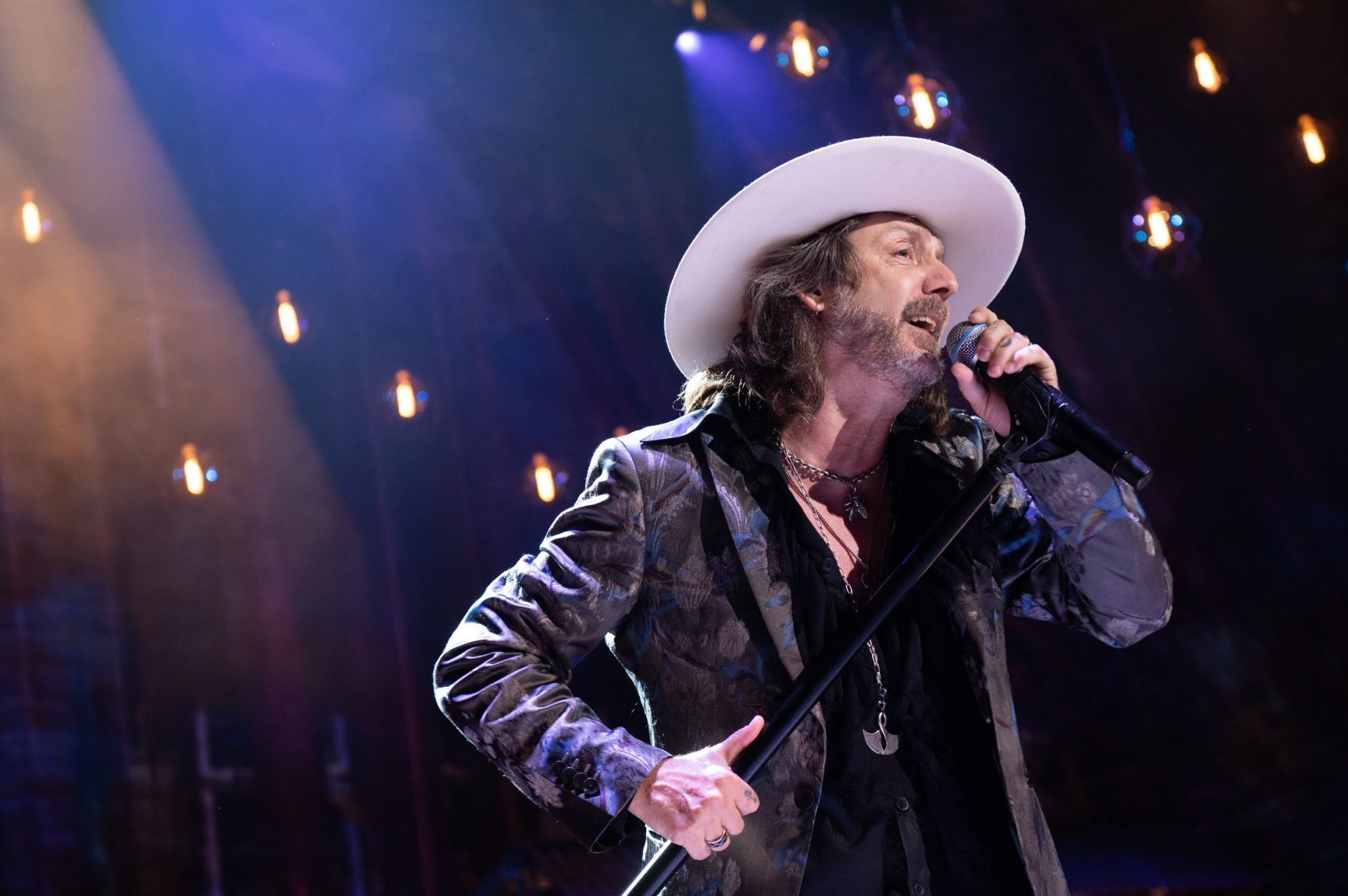 The Black Crowes at Hollywood Casino Amphitheatre